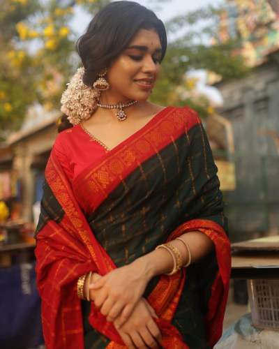 BLACK WITH RED BORDER COOPER ZARI WEAVING BANARASI SOFT SILK SAREE  by Esomic Export