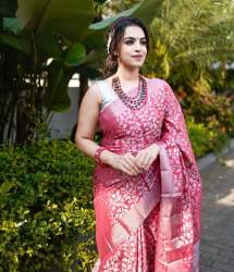 Fabulous Pink Banarasi Silk Saree With Fancy Blouse