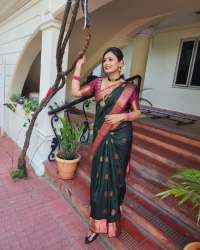 Light Weighted Green Banarasi Saree by Esomic