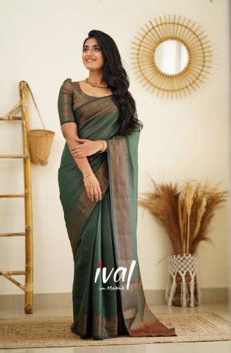 Pretty Green Colour Banarasi Pure Silk Kanjivaram Saree With Blouse