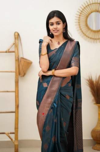 Pretty Rama Banarasi Soft Silk Kanjivaram Saree