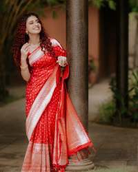 RED GORGEOUS BANARASI SOFT SILK SAREE 