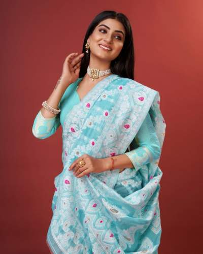 SKY BLUE SAREE IN SOFT COTTON WITHTRENDY AND GRAND BEAUTIFUL RICH DESIGN SAREE