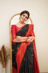 Trending Copper Zari Work Banarasi Silk Saree 