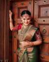 Wedding look Green Kanjivaram Silk Saree With Blouse thumb 2