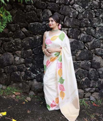 WHITE BANARASI SOFT SILK SAREE WITH COPPER ZARI WEAVING