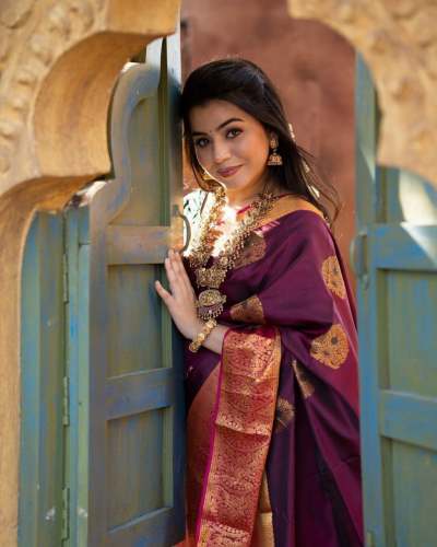 Wine Color Banarasi Silk Saree with Jacquard Weave 