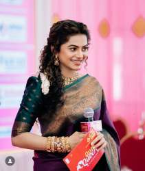 Wine color kanchipuram silk saree with zari work