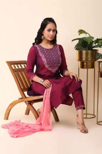 New Trending Paper Silk Kurta And Dupatta With Pant(3 pics)