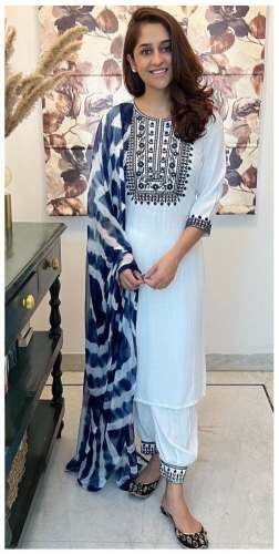   Women Embroidered Viscose Rayon Blend kurta set