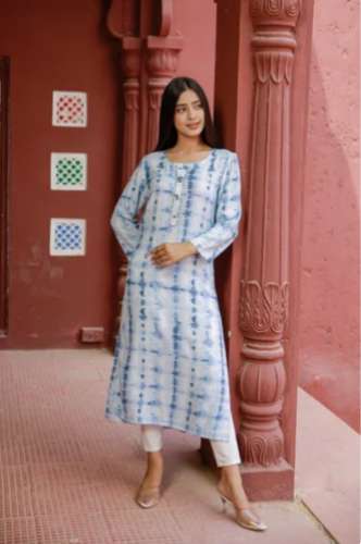 Blue color Printed  casual Wear Round Neck kurtis pant set 
