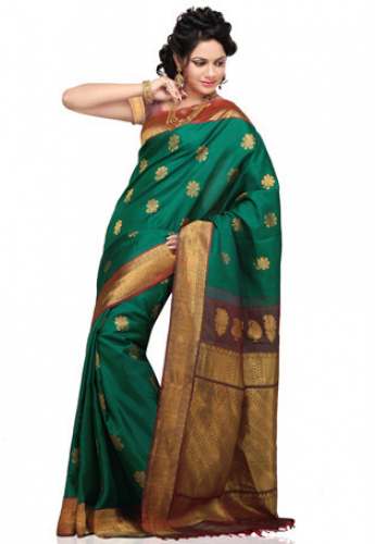 Gadwal Silk saree by Kaya Fashions