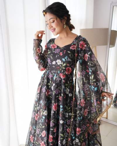 Beautiful Black Organza Taby Silk Gown