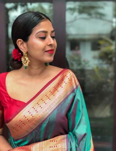 Trendy Green Soft silk Banarasi Weaving Saree