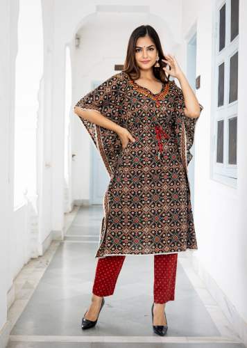 Black Cotton Pattola Print Manual embroidery Kaftaan and Pant Set by Ikkal