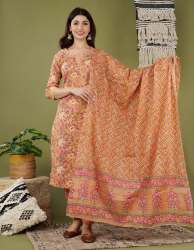 PEACH KURTI PANT DUPATTA WITH MIRROR WORK ON KURTI YOKE