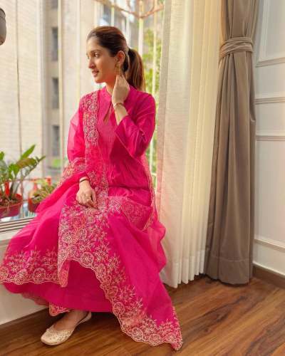 Unique Pure Cotton Kurti pent With Orgenza Duppata for Ladies 