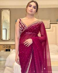 Ishani Soft Georgette Sequence Work Saree