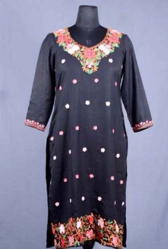 embroidered kurti with new designer paisleys pattern by Kashmir villa