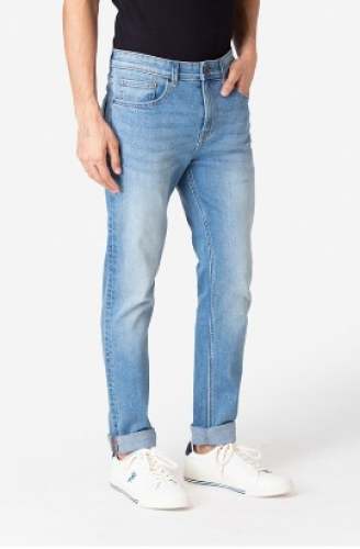 Men Feded Denim Jeans by Fashion Point Set Up