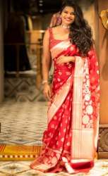 Ladies Red Soft Silk Sarees