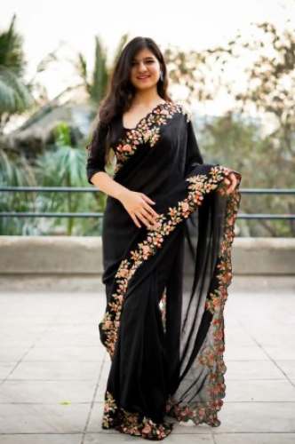 Ladies Black Flower ﻿Border Designer Saree by Raj Cloth Sarees