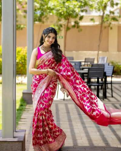 Pure Kanjivaram Banarasi Silk Saree With Blouse 