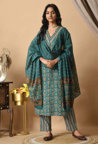 women kurta set with handwork