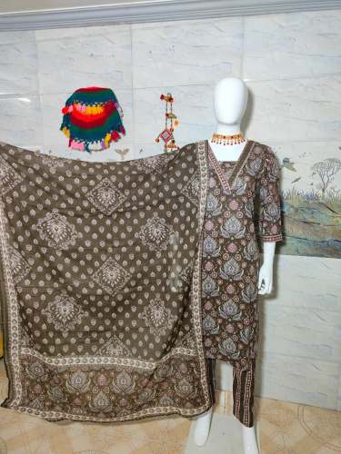 Natural Cotton Jaipur Fabric Kurti Pnat Dupatta by Sakshi Creaion