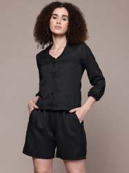 Women Co-Ord Set with V-Neck Shirt and Relaxed Shorts in Soft Fabric