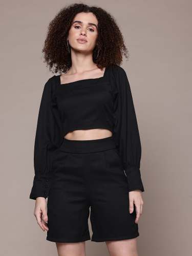 Women Square Neck Crop Top with Long Sleeves & Shorts Co-Ord Set
