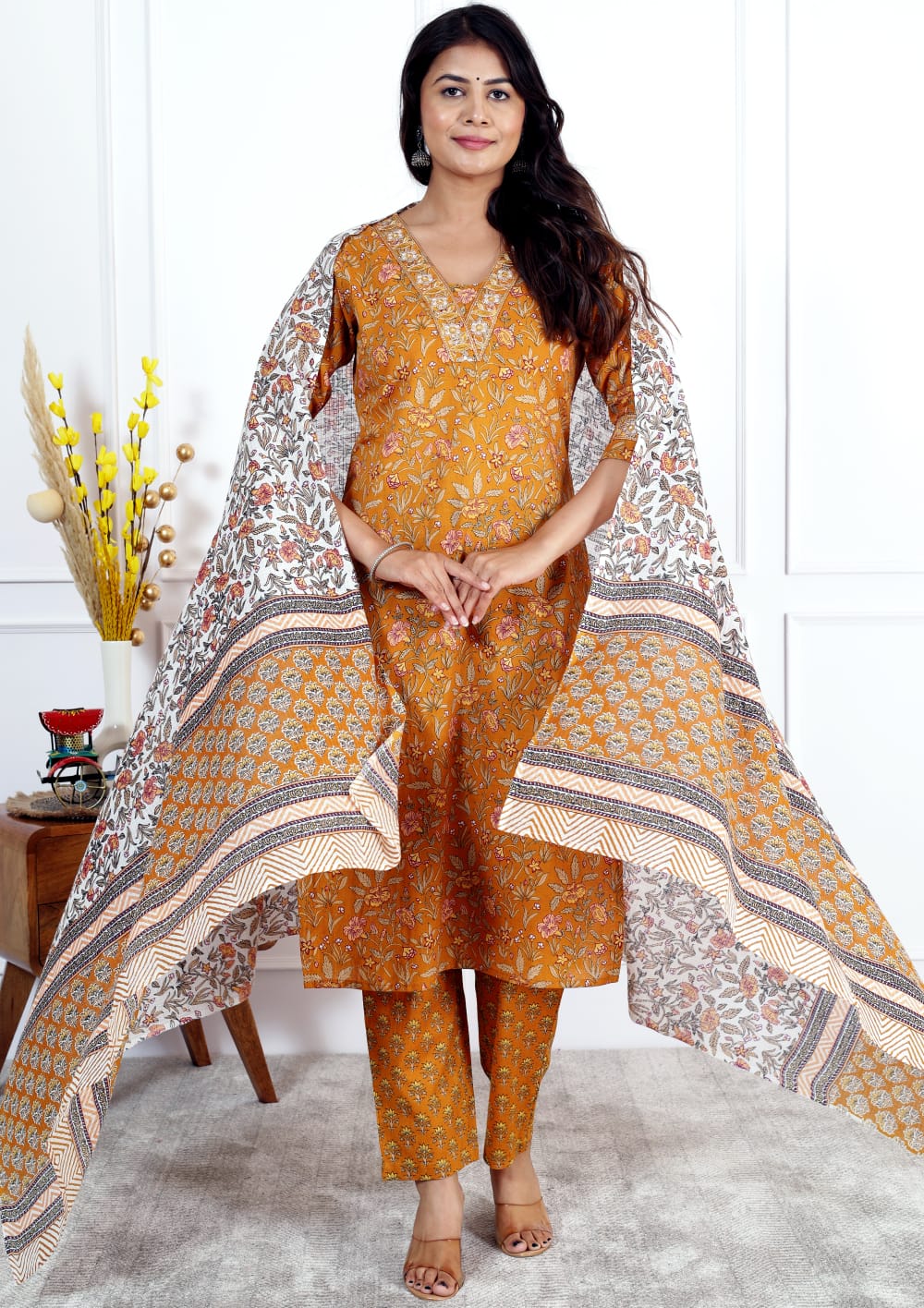 kurties with Pant and Dupatta 