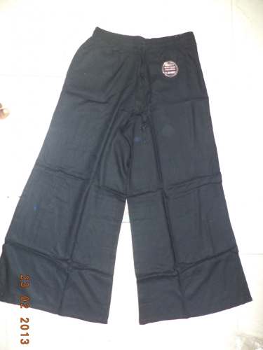 LADIES PRINTED CAPRI, PYJAMA, SHORTS WOVEN,KNITTS  by PARAS DYEING PRINTING MILLS