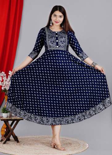 14 Kg Rayon Foil print Gown 