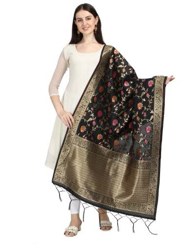 BLACK BANRASI SILK WITH FLOWER PATTERN DUPATTA