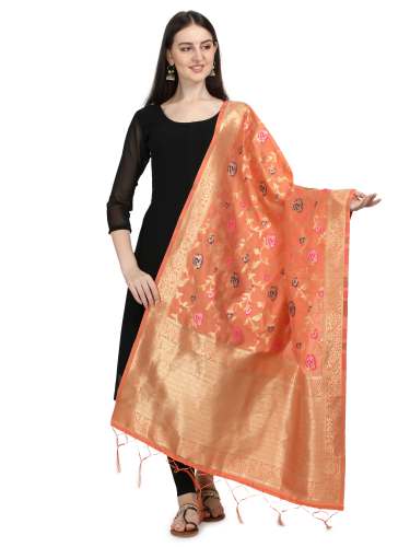 PEACH BANARASI SILK WITH FLOWER PATTERN DUPATTA