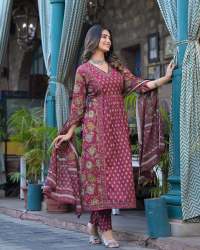 Festive Gathering Classical And Trendy Kurti Pant Set