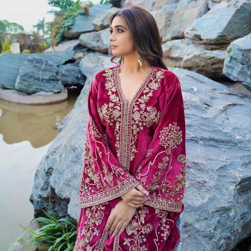 Good Quality Trendy Heavy Velvet Top With Beautiful Sequins Work 