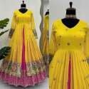 Presenting Classical Quality Lehenga Choli Thread With Seuqnce thumb 2