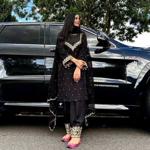 Presenting Premium Georgette  Kurti-plazzo Set With Sequins Embroidery Work 