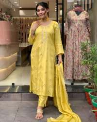 Best Quality Viscose Jacquaed Stright Kurta Set