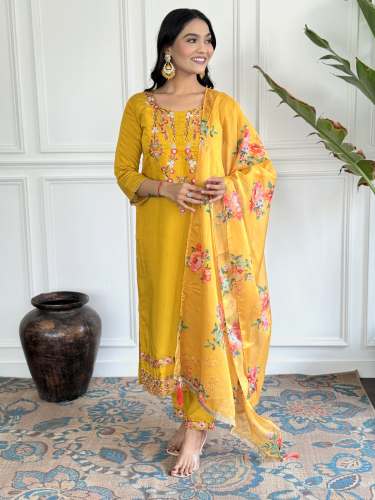 Elegant And Beautiful Top Bottam Dupatta With Embroidered Work