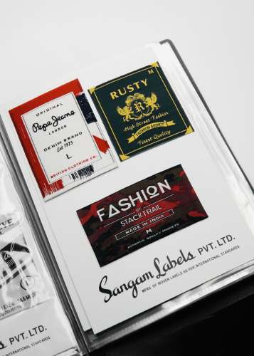 Woven label