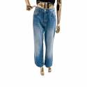 Straight leg jean