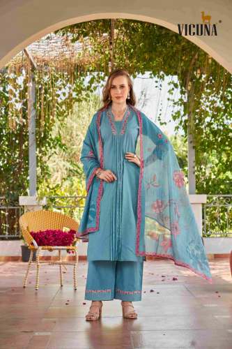 Graceful Firozi Set