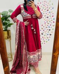 Summers spacial printed cotton Ready made suit