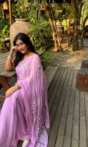 Pure chiffon handdpainted and highlighted- lavender floral by Daiveya Lifestyle Pvt ltd