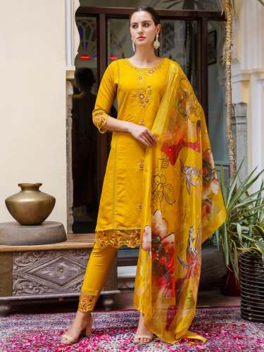 Elegant Yellow Viscose Silk Kurti Pant Set with Organza Dupatta 