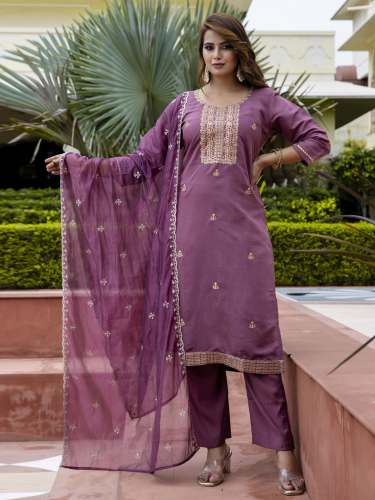 Ladies top bottom duppta sets manufacturers 