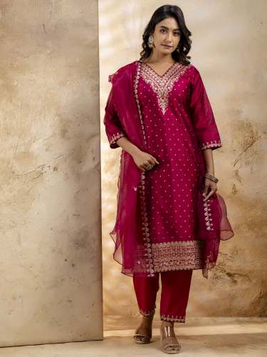 Manshi Women Kurta and Pant Sets Chanderi Silk Blend